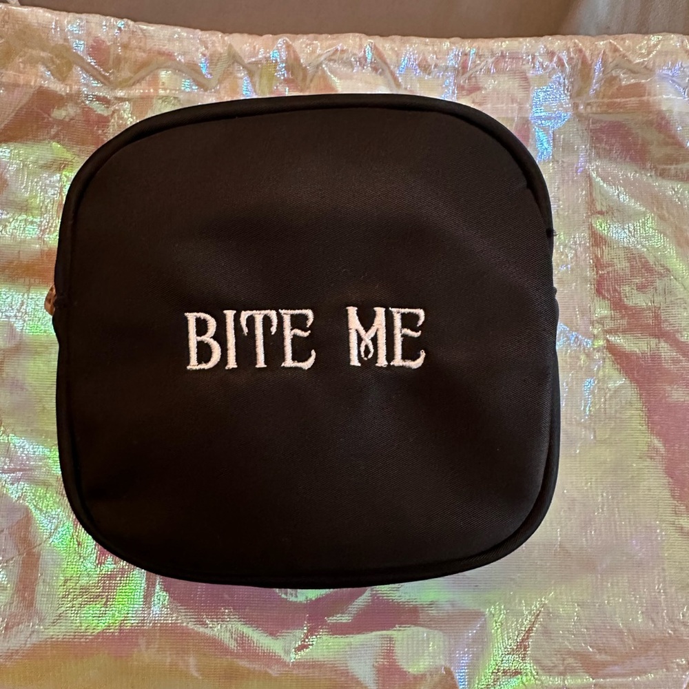 NWOT Noir DOUBLE SIDED 'Bite Me' Pouch